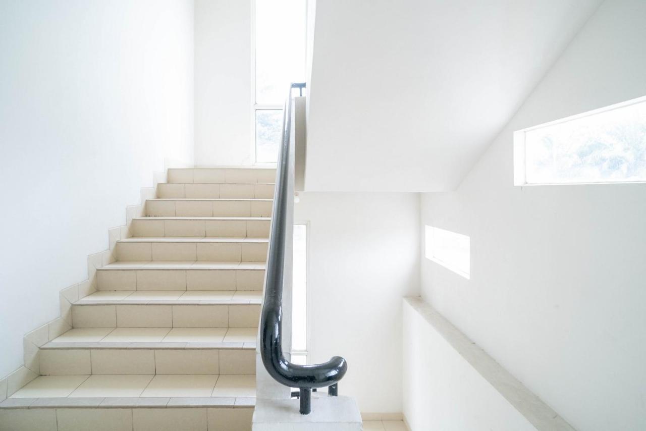 Mroom Residence Near Umn Gading Serpong Redpartner Cicayur Zewnętrze zdjęcie
